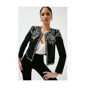 Chaquetas de manga larga bordadas a mano con cuentas elegantes para mujer más vendidas disponibles a precios mayoristas para exportación en todo el mundo - Product Image 6