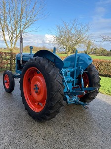 Tractor Fordson Major de 85HP en perfecto estado con motor, caja de cambios y bomba - Product Image 6