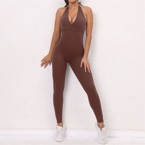 Conjunto de ropa de yoga personalizada al por mayor para mujer, mallas de cintura alta de tela elástica transpirable, Sujetador deportivo a juego sin espalda - Product Image 2