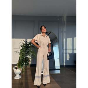 Mono de cintura alta 2155 con detalle de hombros descubiertos, adecuado para la oficina - Product Image 1