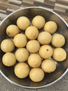 Limones en Salmuera de Alta Calidad de Vietnam, Fermentados Naturalmente, Sin Químicos, Sal 8-12%, 1kg/Frasco de Vidrio para Refrescos Saludables, a Granel - Product Image 1