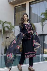 Designer Embroidery Sequence Work Viscose Chinon <b>Kurti</b> With Viscose Chinon Bottom And Organza Tabby Dupatta Set - Product Image 2