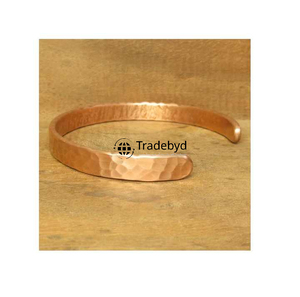 Bracelets en cuivre chics pour femmes bijoux faits à la main avec une déclaration de mode audacieuse par Tradebyd - Product Image 6