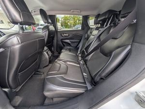 รถจี๊ปเชโรกี ลาติจูด พลัส ขับเคลื่อน 4 ล้อ  พร้อมส่ง  บริการส่งถึงบ้าน - Product Image 5