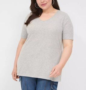 เสื้อยืดผู้หญิงคอวีทรงหลวมไซส์ใหญ่ ผ้าฝ้าย 100% สกรีนโลโก้ได้ สไตล์ลำลองแนวสตรีท น้ำหนัก 180 GSM สำหรับฤดูร้อน ผลิตแบบ OEM - Product Image 5