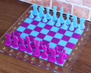 Juego de Ajedrez de acrílico azul y blanco de primera calidad con piezas transparentes/esmeriladas, regalo promocional, juego de ajedrez de acrílico, juego de ajedrez hecho a mano - Product Image 5