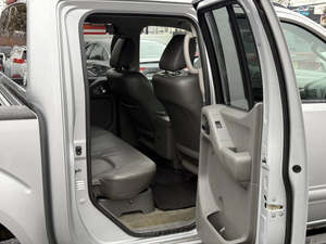 LA MEJOR OFERTA, NISSAN FRONTIER SL CREW CAB 2012, 4WD, TRANSMISIÓN AUTOMÁTICA - Product Image 4