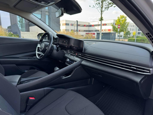 Auto Deportivo de Lujo 2025, Versión Premium, Híbrido Suave, 2WD, Motor V6 de 3.5L, Transmisión Automática, Diésel, Volante a la Izquierda, Sin Accidentes - Product Image 5