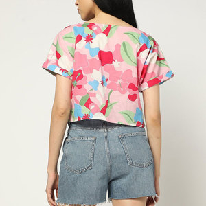 Fabricant pakistanais personnalisé dernière conception femmes crop top t-shirts séchage rapide respirant femmes crop tops - Product Image 4