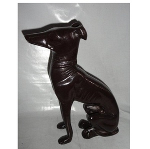 Escultura de aluminio con forma de perro negro completo para decoración de restaurante Escultura de aluminio de mesa para decoración de oficina - Product Image 1