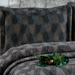 Ensemble de couvre-lit Guzide CAPRICE 4 pièces gris anthracite 100% chenille, taille king, pour usage domestique, fabriqué en Turquie - Product Image 2