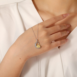 สร้อยคอ Jeulia Luna Astra รูปช้าง ดวงจันทร์ และดวงดาว ประดับเพชรซิร์คอน พร้อมพลอยประจำเดือนเกิด - Product Image 5