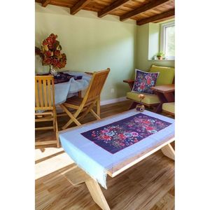 Juego de Mantel Azul Cielo Hecho a Mano con Camino de Mesa Floral y Fundas de Cojín para Decoración del Hogar - Product Image 3