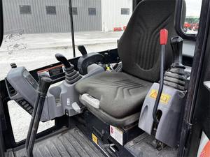 Miniexcavadora Usada KX018 de 2016 con 1 Año de Garantía, Capacidad de la Cuchara de 0.22 m, Peso de 4000 kg, Motor y Caja de Cambios Incluidos - Product Image 5