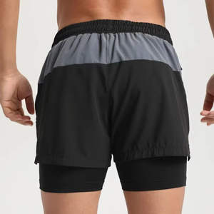 Shorts de jogging 2-en-1 écologiques pour hommes avec logo personnalisé pour la salle de sport et les entraînements en sentier - Product Image 4