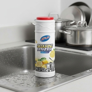 A PLUS SCOURING POWDER présente une formule puissante et sans rayures, conçue pour éliminer les taches tenaces et la saleté sur les surfaces Rumphi - Product Image 1