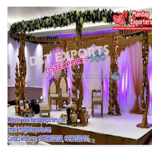 Nouveau style de piliers torsadés en bois, Mandap indien, ensemble de Mandap sculpté en or, grande décoration de mariage indien, Glasgow, Londres - Product Image 1