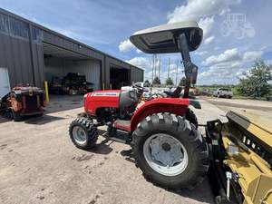 Tractor Massey Ferguson 2014 1749 usado - Product Image 5