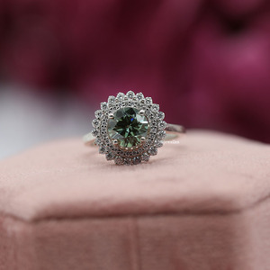 Diamante cultivado en laboratorio de corte redondo, ajuste de Halo doble, lujoso anillo de compromiso de oro sólido de 14K, anillo de regalo para mujer IGI - Product Image 2