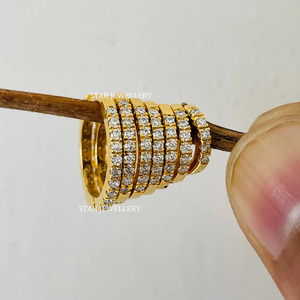 Bague en or massif 14 carats avec diamant cultivé en laboratoire. - Product Image 3