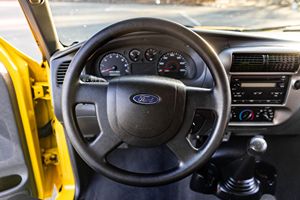 Ford Ranger XLT SuperCab 2006 d'occasion en excellent état, prêt à être expédié - Product Image 2