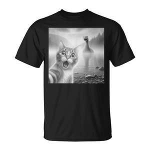 Camiseta con diseño de gato sorprendido y la Bestia de Loch Ness, producto promocional con un diseño intrigante - Product Image 1
