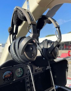 เฮลิคอปเตอร์ BELL 407 GXP ปี 2016 มือสอง สภาพดี นำเข้าจากสหรัฐอเมริกา - Product Image 6