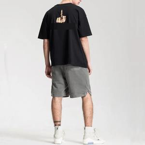 กางเกงขาสั้นผ้าฟลีซทรงวินเทจสำหรับผู้ชายขายดีที่สุด ตกแต่งแบบย้อนยุค ปรับแต่งได้ เอวยางยืด กันลม แห้งเร็ว - Product Image 4