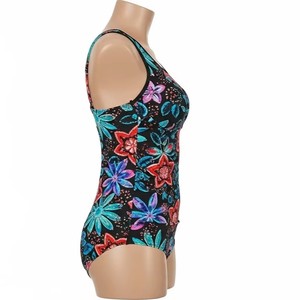 Traje de Baño con Estampado Digital, Poliéster y Elastano, Control de Abdomen, Ajuste Delgado, Ropa de Baño para Mujer, Venta al por Mayor OEM - Product Image 4