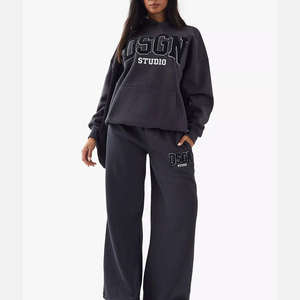 Conjunto Deportivo para Mujer al por Mayor, Estilo Lavado Ácido, Ropa Urbana Vintage, Sudadera con Capucha y Pantalones Deportivos Bordados Desgastados - Product Image 1