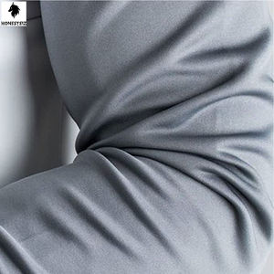 Vente en gros de survêtement de sport décontracté pour hommes, décoration de jogging en laine à bas prix, taille élastique, entraînement, style avant plat - Product Image 4