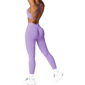 Ensemble de vêtements de sport pour femmes, soutien-gorge de sport et leggings sans couture, taille haute, extensible, respirant, vêtements de yoga - Product Image 3
