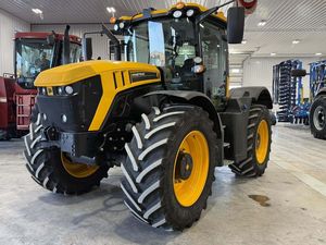 Tracteur agricole JCBB Fastrac 4220 4WD avec des caractéristiques de haute productivité et d'économie d'énergie - Product Image 4