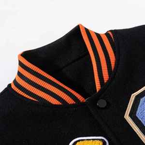 เสื้อแจ็คเก็ตวาร์ซิตี้ปักลายเชนิลคุณภาพสูงสำหรับผู้ชาย - Product Image 4