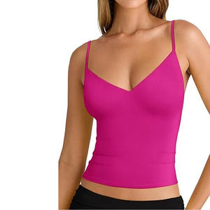 Le nec plus ultra du style décontracté. Notre débardeur en coton confortable pour femmes est conçu pour une douceur supérieure et une tenue décontractée - Product Image 4