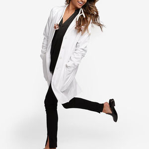 Vente en gros de blouse de laboratoire professionnelle en fibre de bambou ignifuge Respirante FR Long manteau blanc Impression de poche Automne Printemps Utilisation en laboratoire - Product Image 4