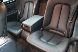 รถยนต์เมอร์เซเดส-เบนซ์ CL600 ปี 2003 มือสอง พวงมาลัยซ้าย/ขวา - Product Image 4