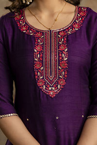 ชุดผ้าวาติกันคุณภาพระดับพรีเมี่ยมสำหรับผู้หญิงชุด kurti สามชิ้นพิมพ์ลายดิจิตอลแบบสองมือ - Product Image 6