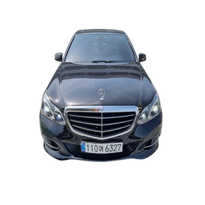 Benz Clase E W212 E300 Elegance 2014 en Buen Estado, Auto Usado Coreano en Venta, 300auto Export - Product Image 1
