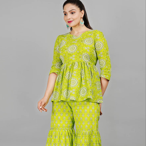 Nuevo y Elegante Salwar Kurtis Recto de Rayón para Mujer, Color Personalizado, Antiarrugas, Conjunto para Fiesta y Festival, Estampado Digital Indio - Product Image 1