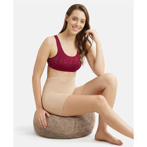 Soutien-gorge de sport grande taille en tissu doux pour femmes soutien-gorge de sport de gymnastique confortable et facile à porter disponible en stock - Product Image 4