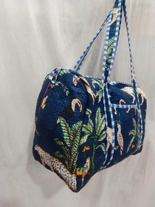 Bolsa de Viaje Informal de Algodón con Estampado de Selva Azul, Bolsa de Viaje de Fin de Semana Ligera y Acolchada, de Gran Capacidad, Deportiva de Lujo y Alta Calidad - Product Image 2