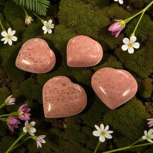 Corazones de Cristal de Tulita Rosa Natural Pulida Ecológica al por Mayor |   Piedra Curativa para el Amor, Energía Reiki y Decoración del Hogar - Product Image 3
