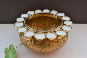 Décoration Design de luxe Bol à fleurs Design moderne Couleur or Finition élégante urli en laiton pour la décoration de fête - Product Image 4