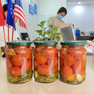 VIETNAM Tomates marinées/Tomates cerises entières marinées au vinaigre avec pot Mason de 720ml - Product Image 2