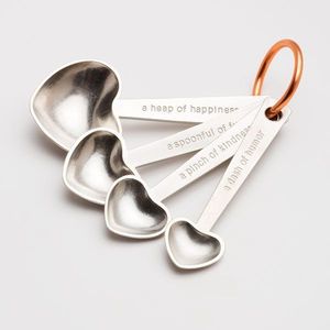 Serveur de gâteau décoratif en métal de luxe avec poignée premium beau design adapté aux cadeaux d'occasions spéciales mémorables - Product Image 4