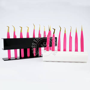 Pinzas Profesionales para Extensión de Pestañas con Punta Dorada de 90 Grados, Agarre Suave Nano, Herramienta de Aislamiento de Fibra Sostenible - Product Image 1