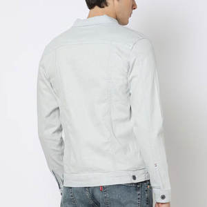 Veste en jean pour hommes à bas prix avec boutons entièrement recouverts Nouveau design Meilleur article Veste en denim pour hommes Fabriqué au Pakistan - Product Image 3
