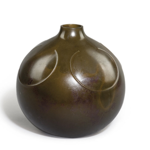 Florero de Metal con forma de Matka moderno contemporáneo para mesa de boda o decoración para sala de estar para ocasiones de boda - Product Image 4