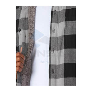 Chemise-veste doublée en sherpa à manches longues pour homme, confortable et chaude, boutonnée sur le devant, pour un style décontracté en plein air, gris buffle - Product Image 4